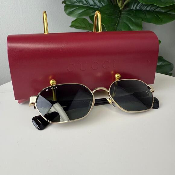 Gucci Eyewear Mini Running oval-frame sunglasses - Picture 3 of 3